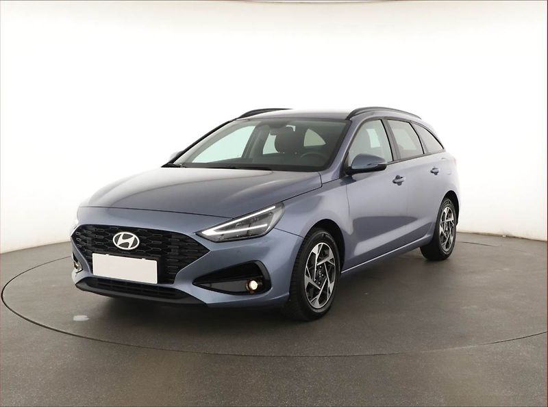 Hyundai i30 (2025) 1.5 DPI, ČR,1.maj, Serv.kniha - fotka 2 z 16