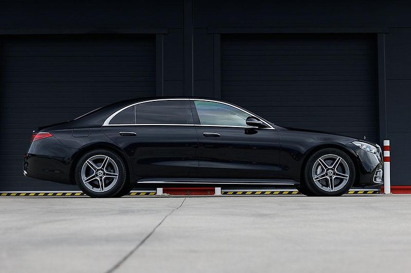 Mercedes-Benz Třídy S (2023) S 450 4Matic Long AMG Line - fotka 13 z 67