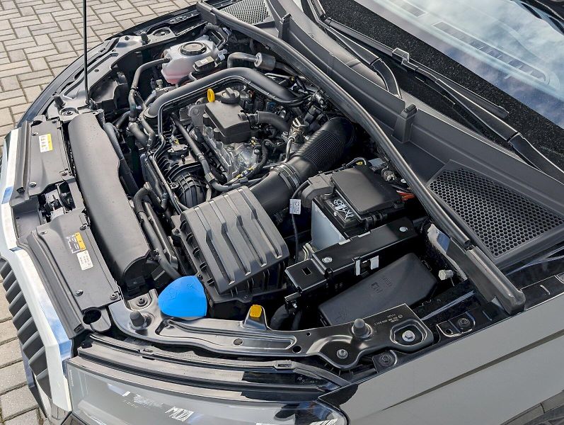 Škoda Fabia (2024) 1,0 TSI / 70 kW Top Selection - fotka 14 z 30