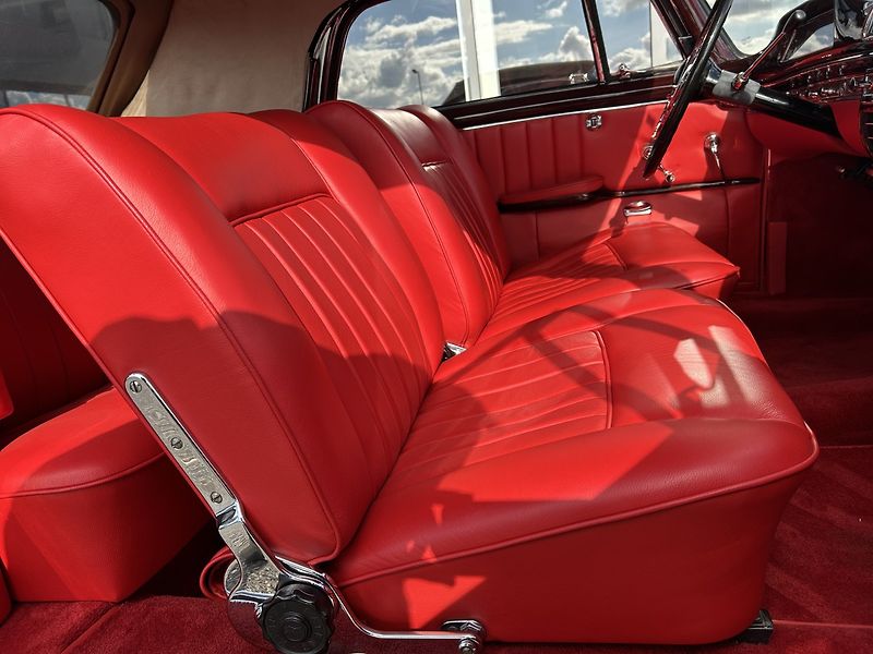 Mercedes-Benz Ostatní 220 S PONTON CABRIOLET - fotka 18 z 28