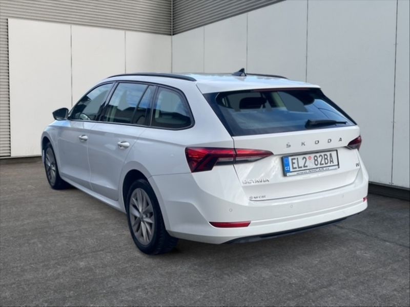 Škoda Octavia 1,4 TSI 150 Ambition AT - fotka 4 z 11