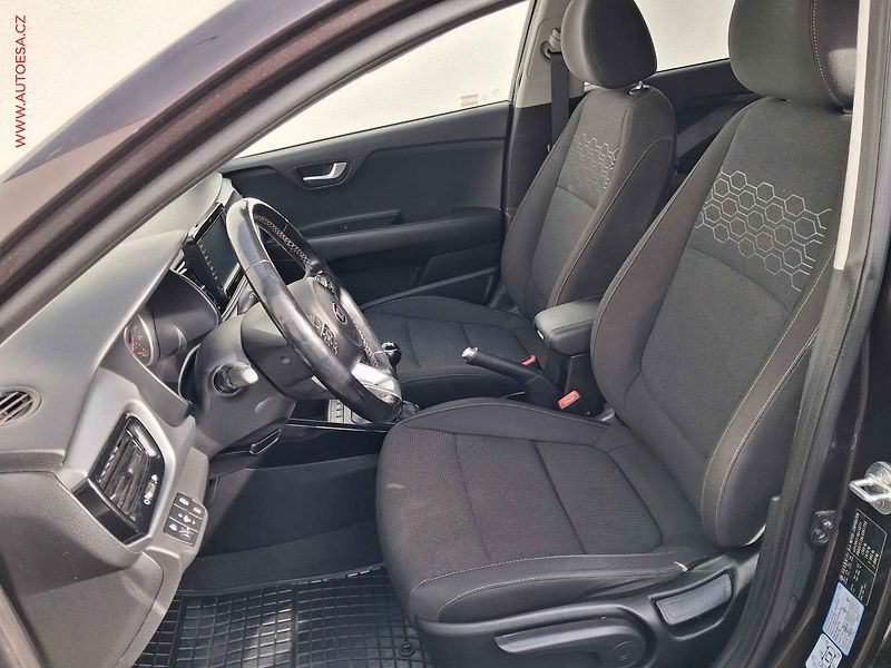 Kia Rio (2019) 1.25 CVVT, 1.maj,ČR - fotka 9 z 17