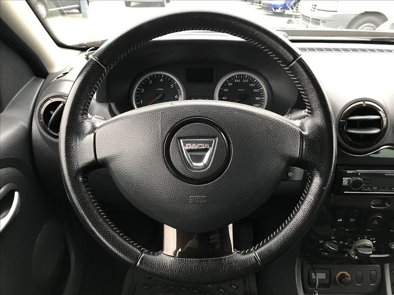 Dacia Duster 1,5 - fotka 10 z 14