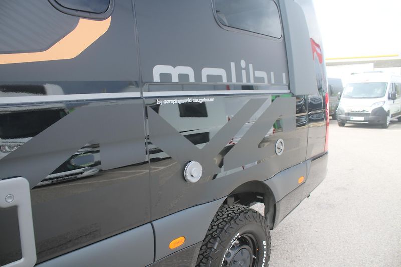 Malibu (2026) Genius 641 LE 4X4 - fotka 16 z 19