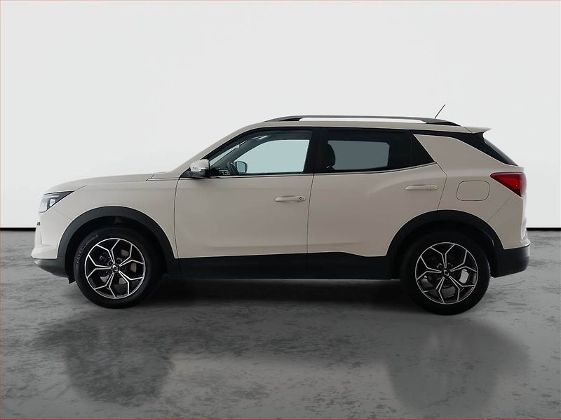 SsangYong Korando (2023) Style Plus 1.5 T-GDI, ČR,1.maj - fotka 3 z 17