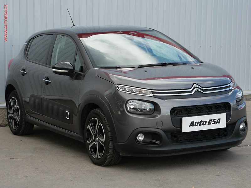 Citroën C3 (2019) 1.2PT, AT, klima - fotka 1 z 21
