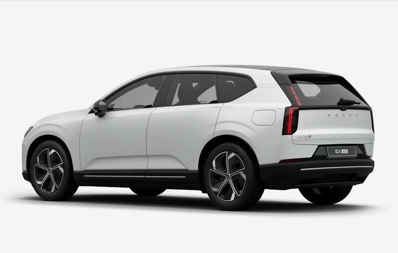 Volvo EX60 (2026) PURE ELECTRIC PLUS  - fotka 7 z 16