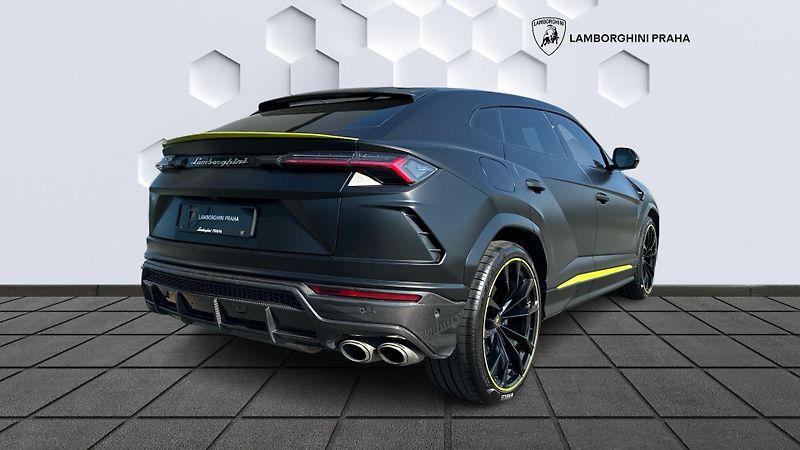 Lamborghini Urus (2021) Graphite Capsule - fotka 3 z 14