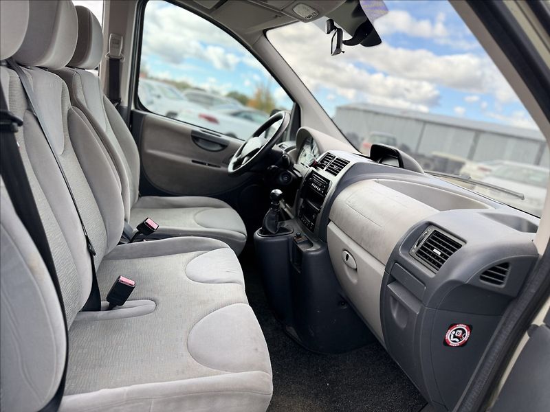 Fiat Scudo 2,0 NOVÁ STK, 9MÍST, TAŽNÉ - fotka 19 z 21