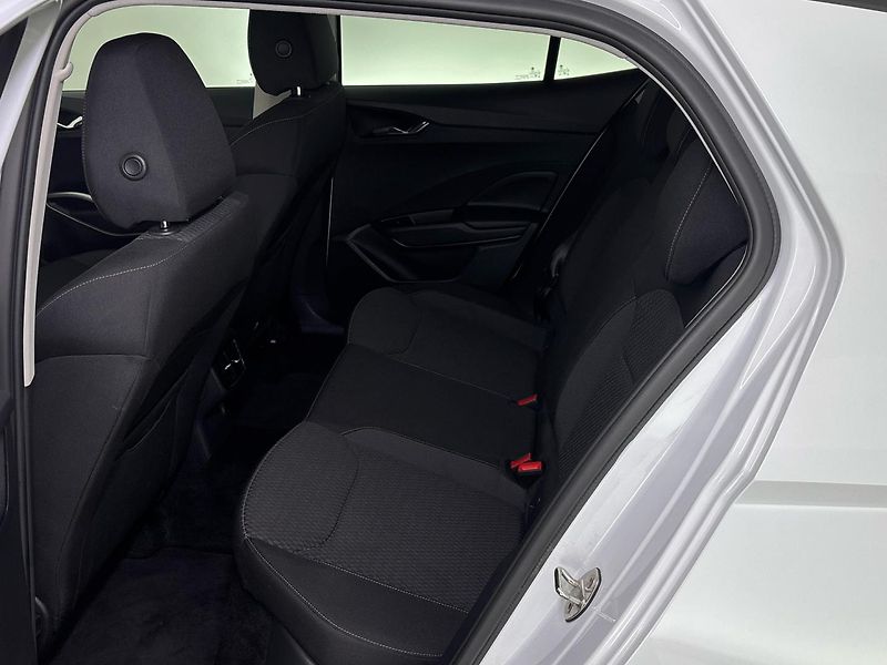 Škoda Fabia Style Plus - fotka 8 z 28
