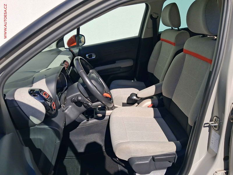 Citroën C3 Aircross (2017) 1.2PT, Shine, TZ - fotka 9 z 18
