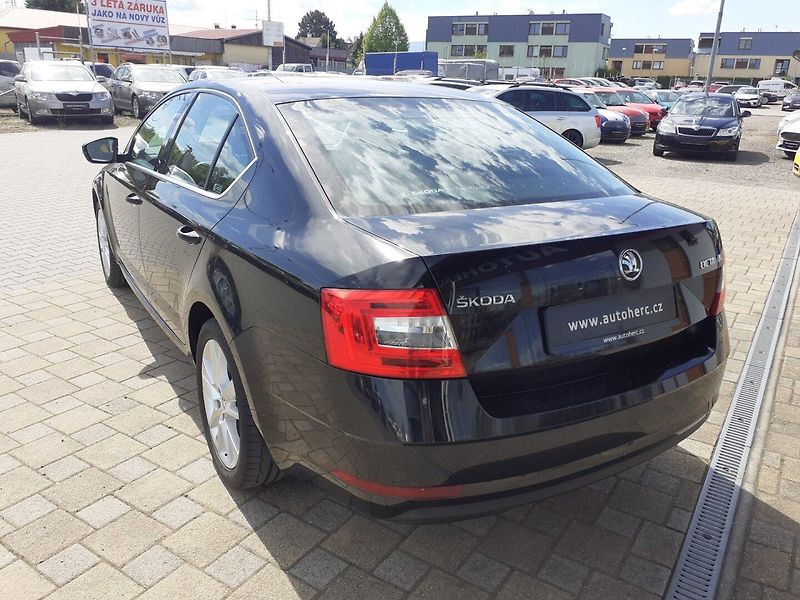 Škoda Octavia (2017) 2.0 TDi DSG - fotka 5 z 39