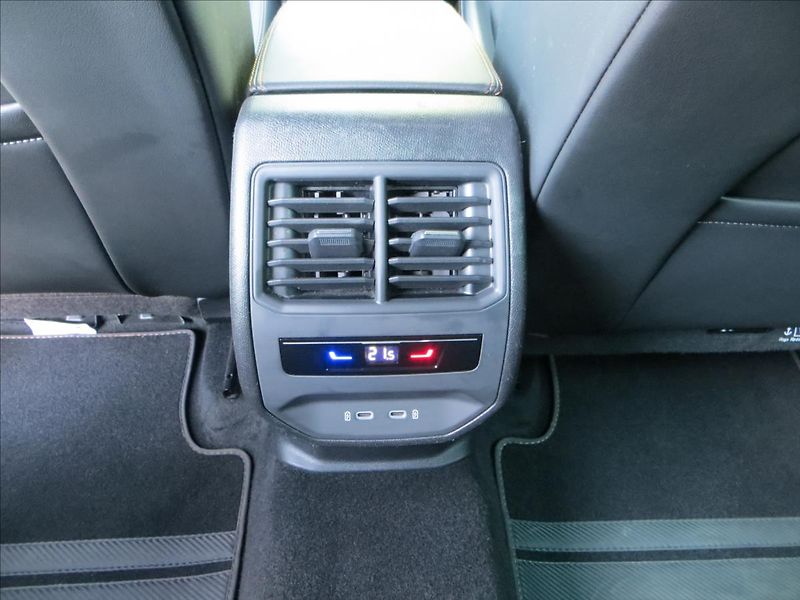 Cupra Formentor 2,0 TSI 180kW DSG VZ ČR - fotka 24 z 25