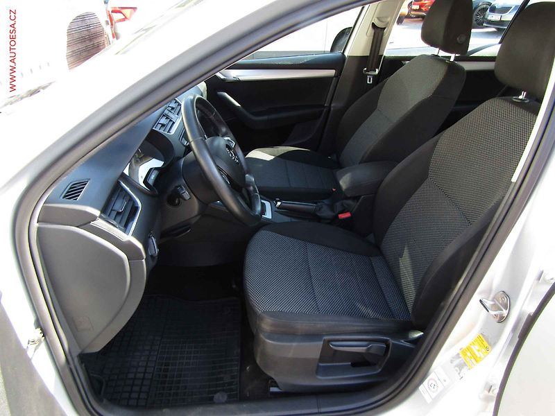 Škoda Octavia (2014) 2.0 TDi, Xenon, navi - fotka 9 z 18