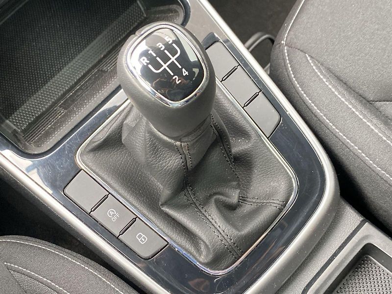 Škoda Fabia (2024) 1.0 TSI Top Selection - fotka 16 z 31