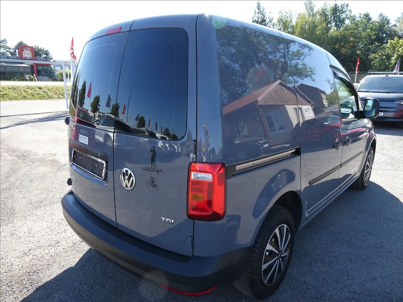 Volkswagen Caddy 2,0 TDi Basis,po rozvodech,TOP - fotka 9 z 56