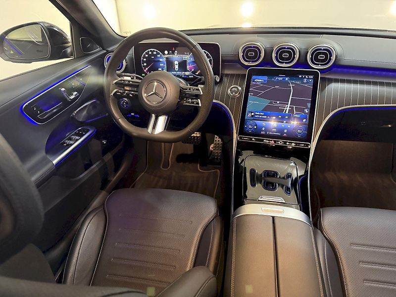 Mercedes-Benz Třídy C C200 AMG FCL CZ 1.maj. - fotka 16 z 42