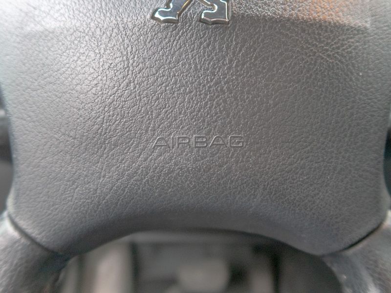 Peugeot 407 (2005) ČR 2.0HDI 100KW – PO ROZVODECH - fotka 25 z 41