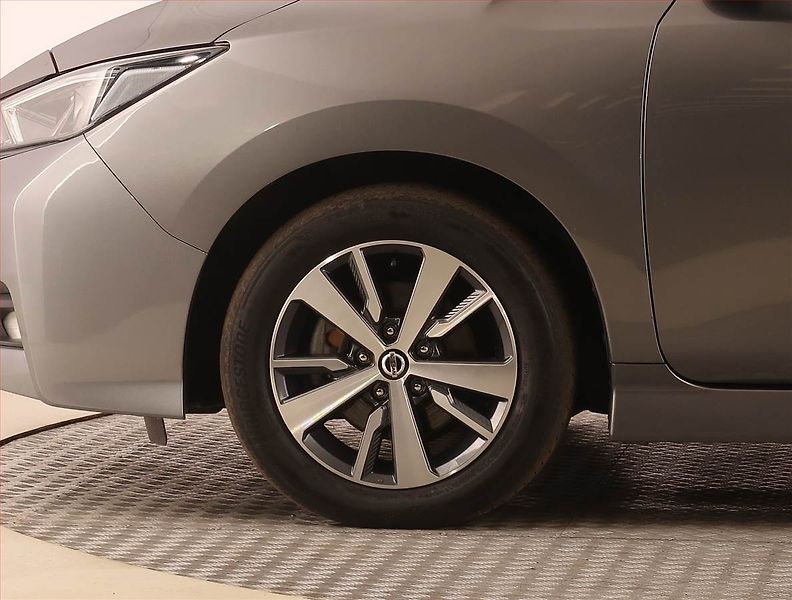 Nissan Leaf (2021) 40 kWh, SoH 90%, Automat - fotka 15 z 24