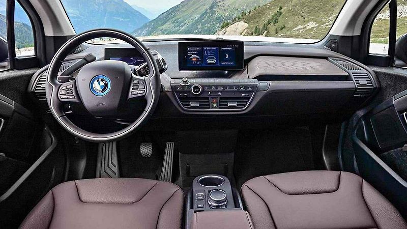 BMW i3 pro záchranné služby České republiky.