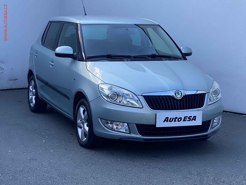 Škoda Fabia (2011) 1.2 TSi, Ambiente, výhřev sed - fotografie inzerátu
