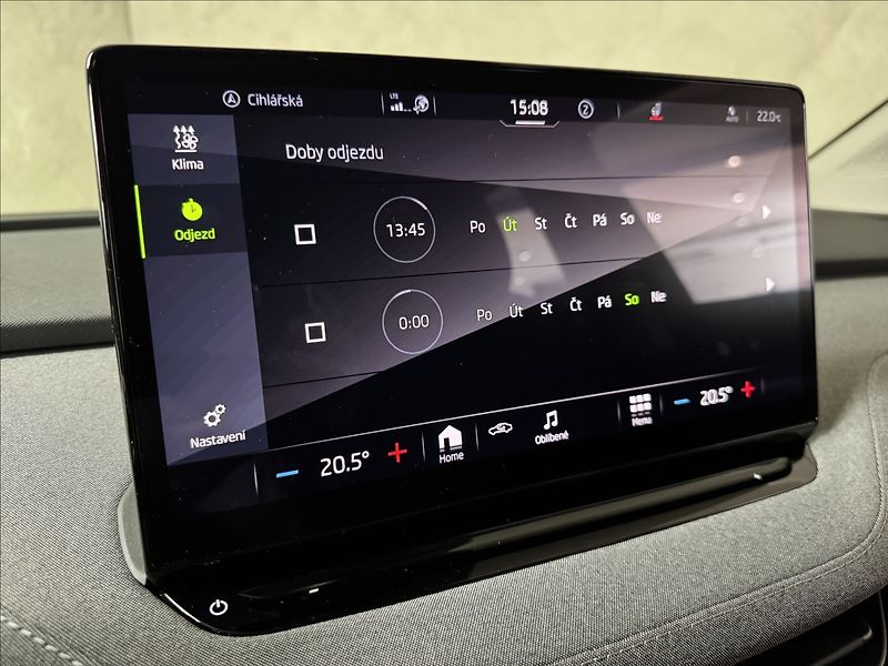 Škoda Enyaq 60 LED Matrix Kamera PDC - fotka 40 z 44