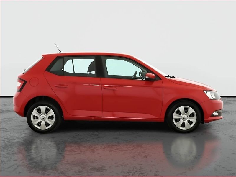 Škoda Fabia (2017) Ambition Plus 1.2 TSI - fotka 6 z 16