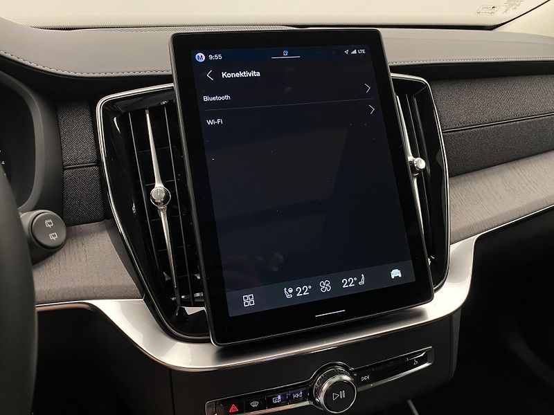 Volvo XC90 (2026) B5 AWD AUT DARK PLUS 7míst - fotka 64 z 70