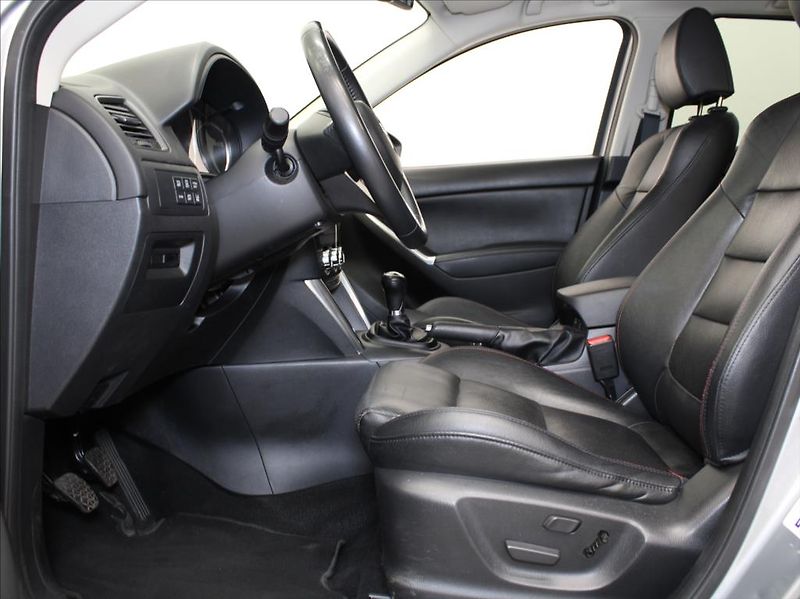 Mazda CX-5 2,0 G160 4x4 MT Tažné Bose ČR - fotka 6 z 27
