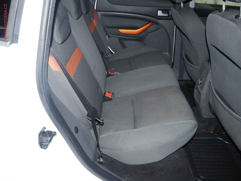 Ford Kuga (2009) 2.0 TDCI 4x4, ČR, STK2/28 - fotka 11 z 17