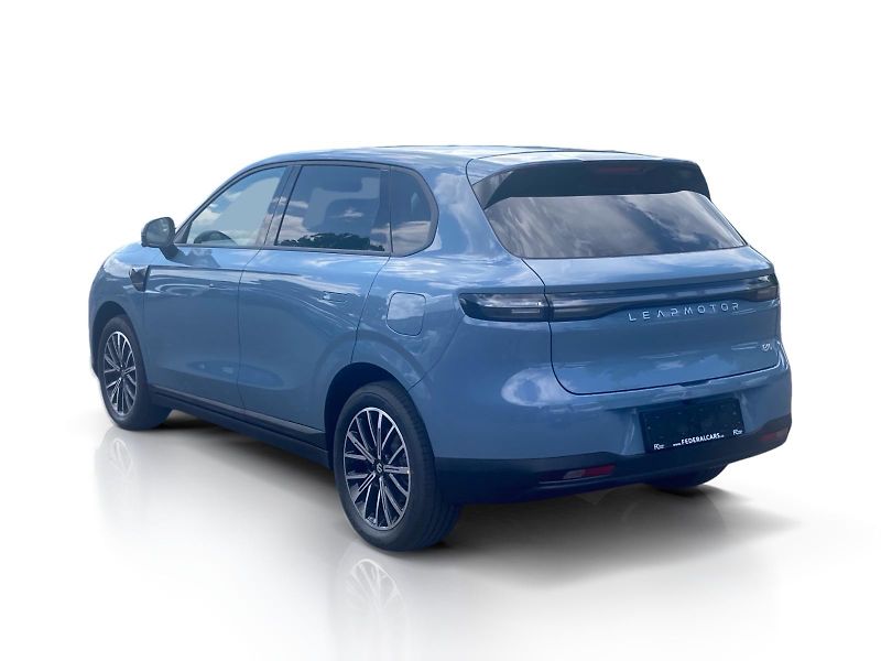 Leapmotor B10 (2026) Design Hybrid EV       - fotka 3 z 15