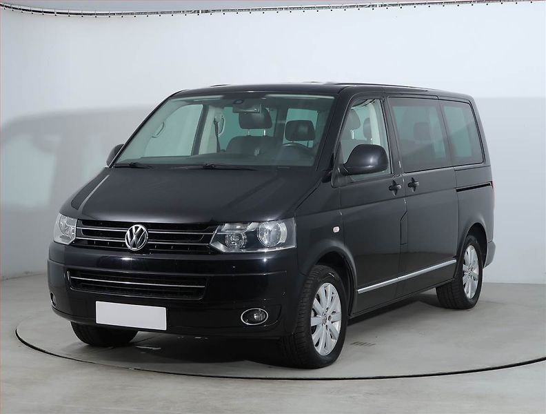Volkswagen Multivan (2011) Highline 2.0 TDI - fotka 2 z 19