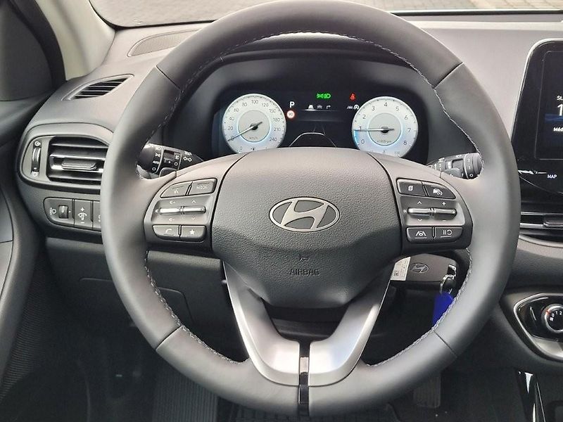 Hyundai i30 (2026) 1.6 T-GDI 110kW DCT SMART  - fotka 19 z 28