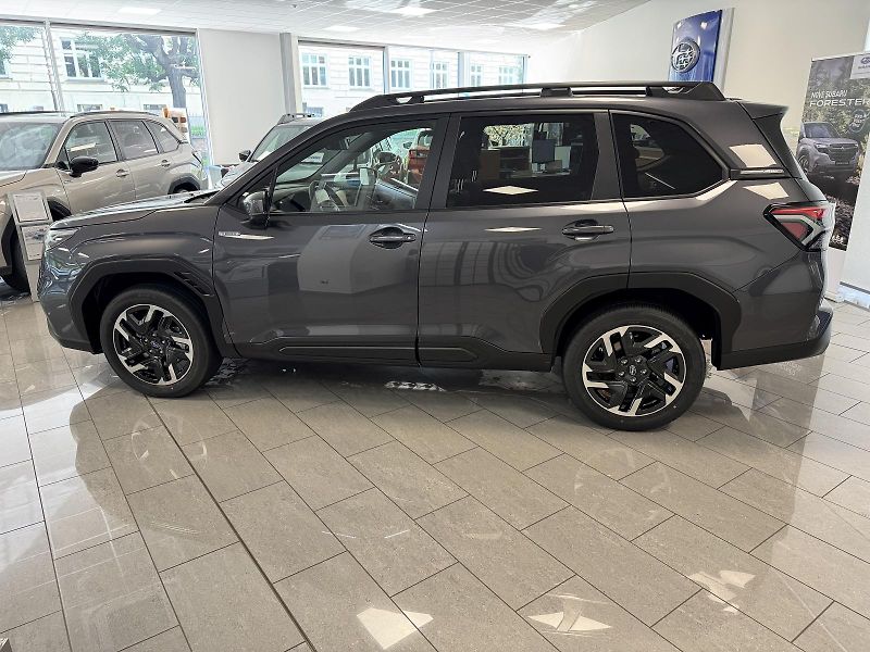 Subaru Forester (2025) Comfort Navi Lineartronic - fotka 2 z 23