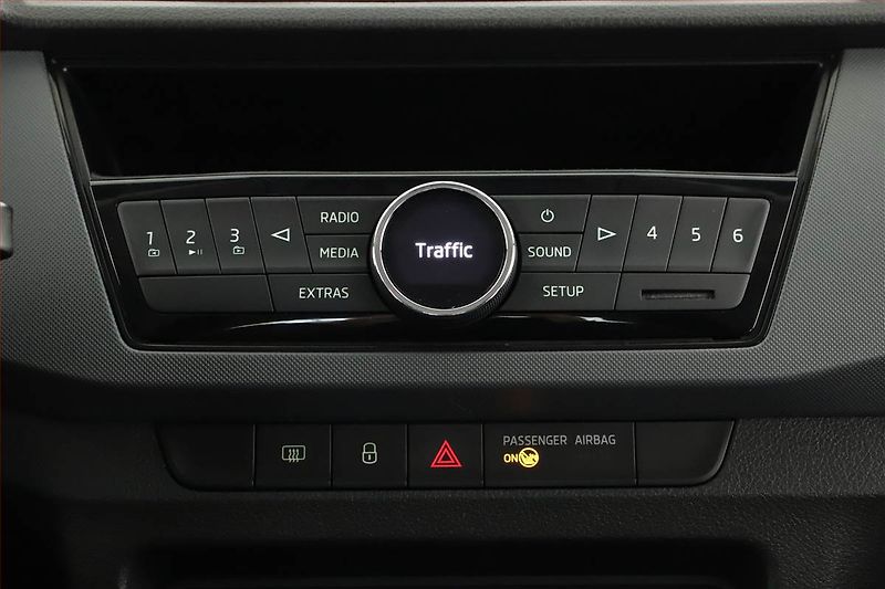 Škoda Fabia (2018) 1.0 TSI, ČR,1.maj, Serv.kniha - fotka 11 z 13