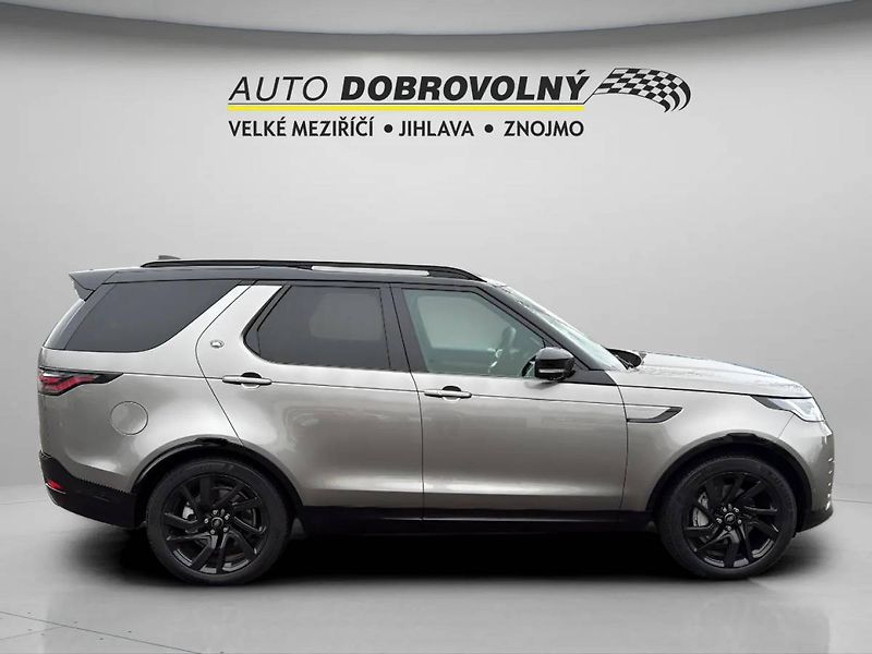 Land Rover Discovery R-Dynamic 3.0l MHEV AWD 8AT (2 - fotka 10 z 46