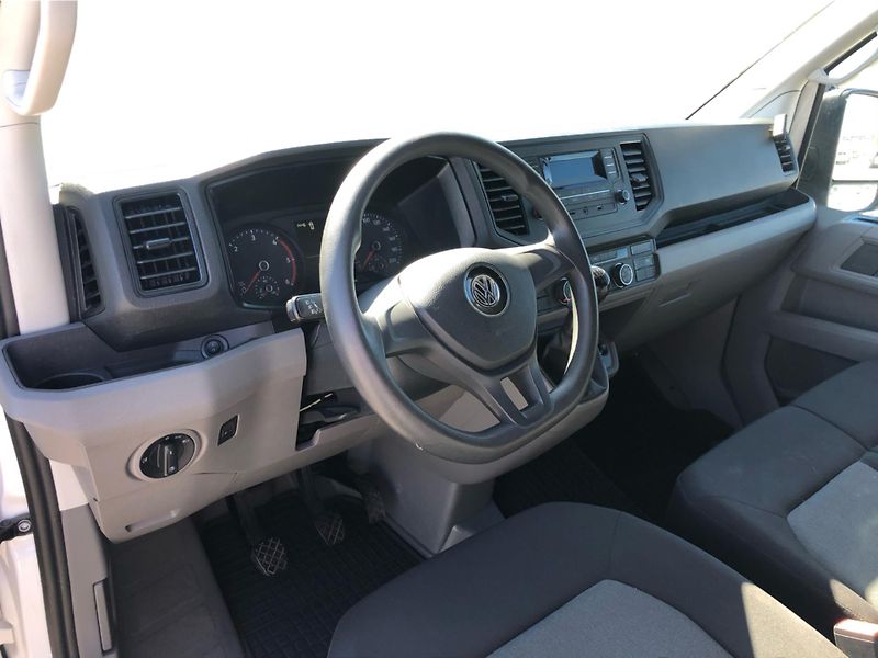 Volkswagen Crafter 2.0 TDI - fotka 5 z 28