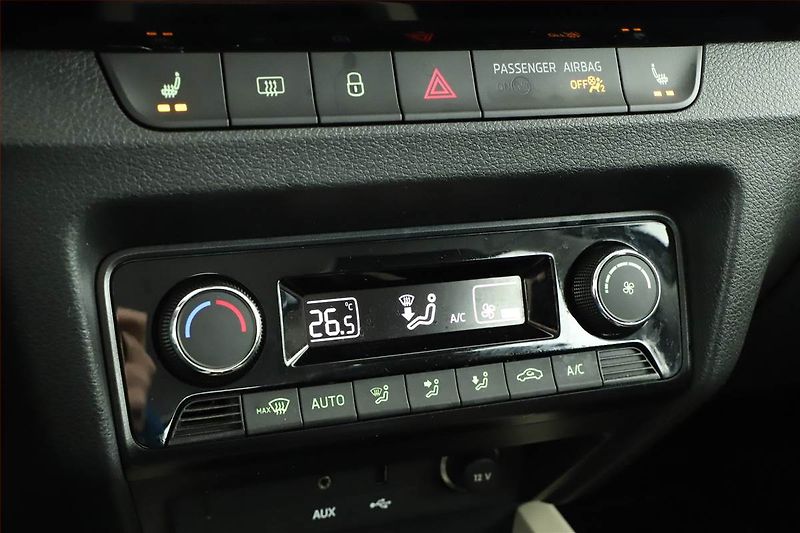 Škoda Fabia (2017) Style 1.0 TSI, Automat, ČR - fotka 13 z 18