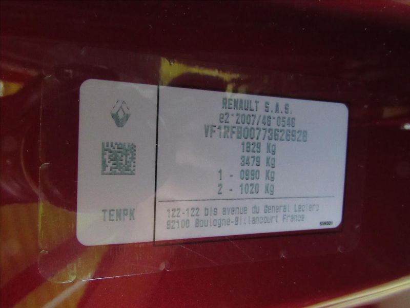 Renault Mégane 1,3 TCe GrandCoupé Techno - fotka 32 z 32