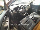 Kia Sorento (2015) 2.2 4x4, ČR, AT, navi, bixen - náhled 2