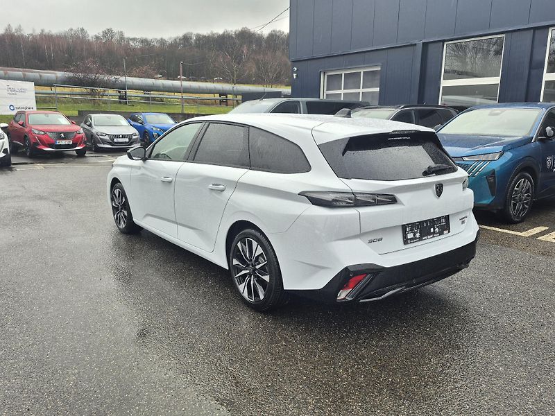 Peugeot 308 (2026) SW ALLURE Hybrid 145 e-DCS6 - fotka 3 z 23
