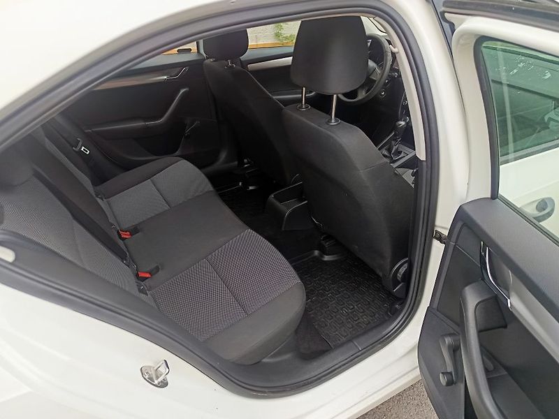 Škoda Octavia (2014) - fotka 36 z 55