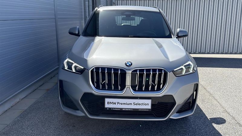 BMW X1 xDrive20d Mpaket ČR dph - fotka 9 z 11
