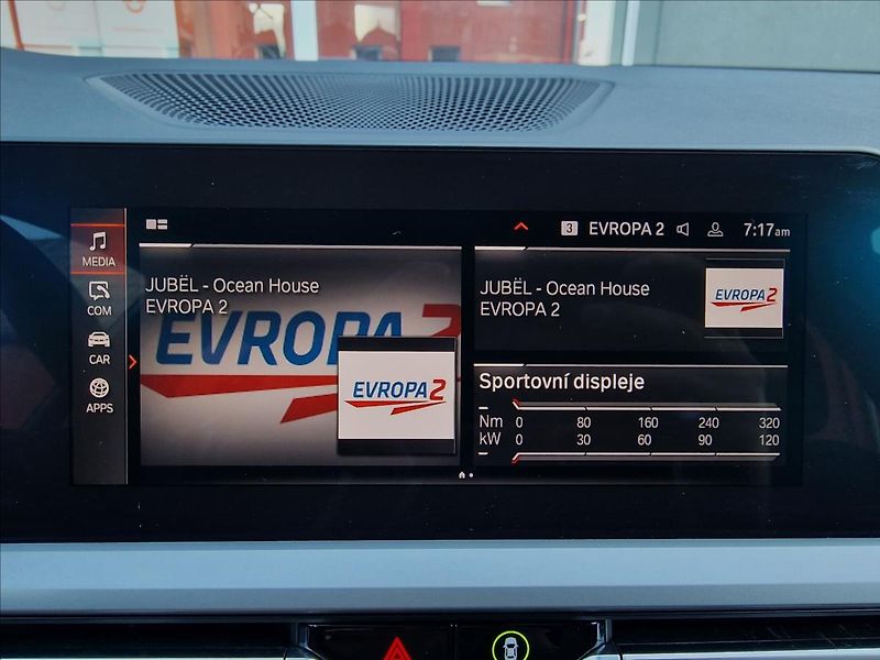 BMW Řada 3 318d 110kW Touring,ČR,1.Maj. - fotka 25 z 50