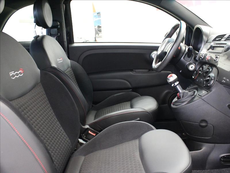 Fiat 500 0,9 TwinAir Sport 1.majitel TO - fotka 12 z 33