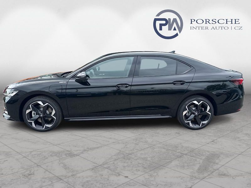 Škoda Superb Sportline 1,5 TSI iV 200 kW DS - fotka 3 z 27