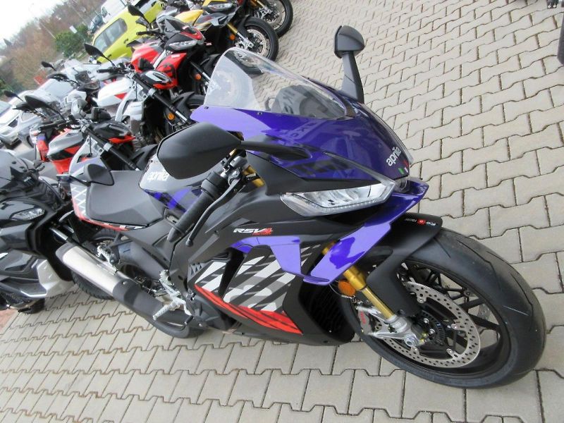 Aprilia (2026) RSV 4 Factory 1100 e5+ - fotka 3 z 14