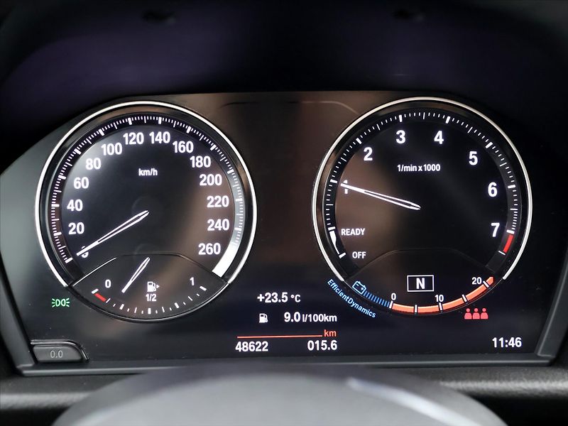 BMW Řada 2 1.5 218i GRAN TOURER - fotka 16 z 30