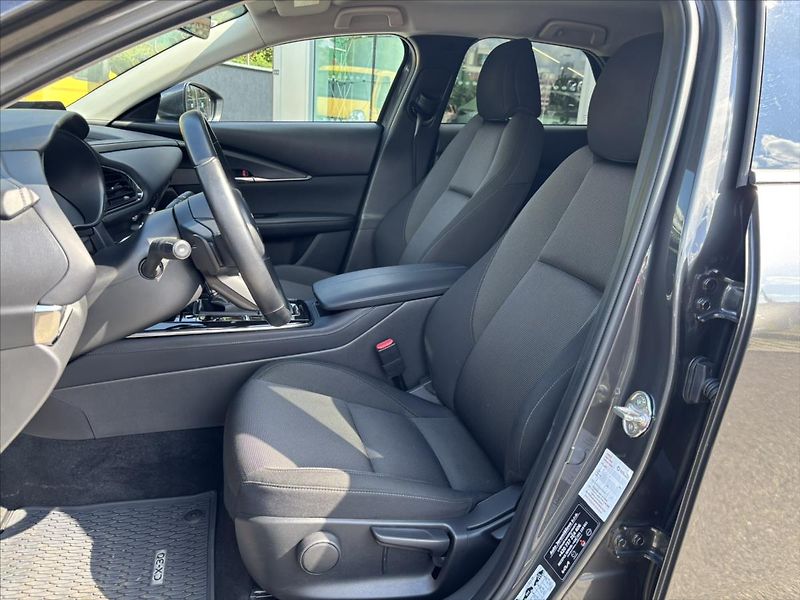 Mazda CX-30 2,0 i 137kW AT GT Plus ZÁRUKA - fotka 10 z 49