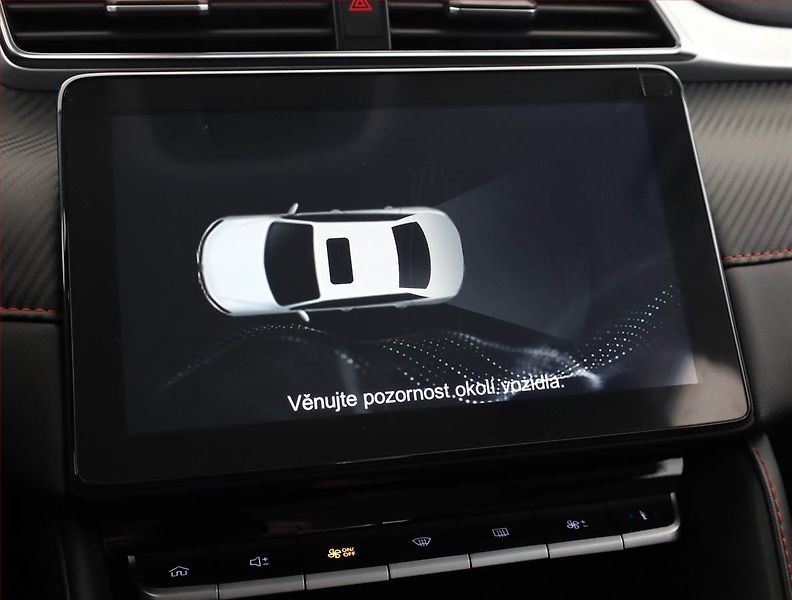 MG ZS (2023) Emotion 1.5, ČR,1.maj - fotka 14 z 19
